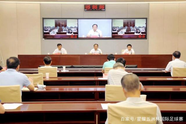 冯文娟澄清网络传闻：我在十四岁时并未介入他人家庭